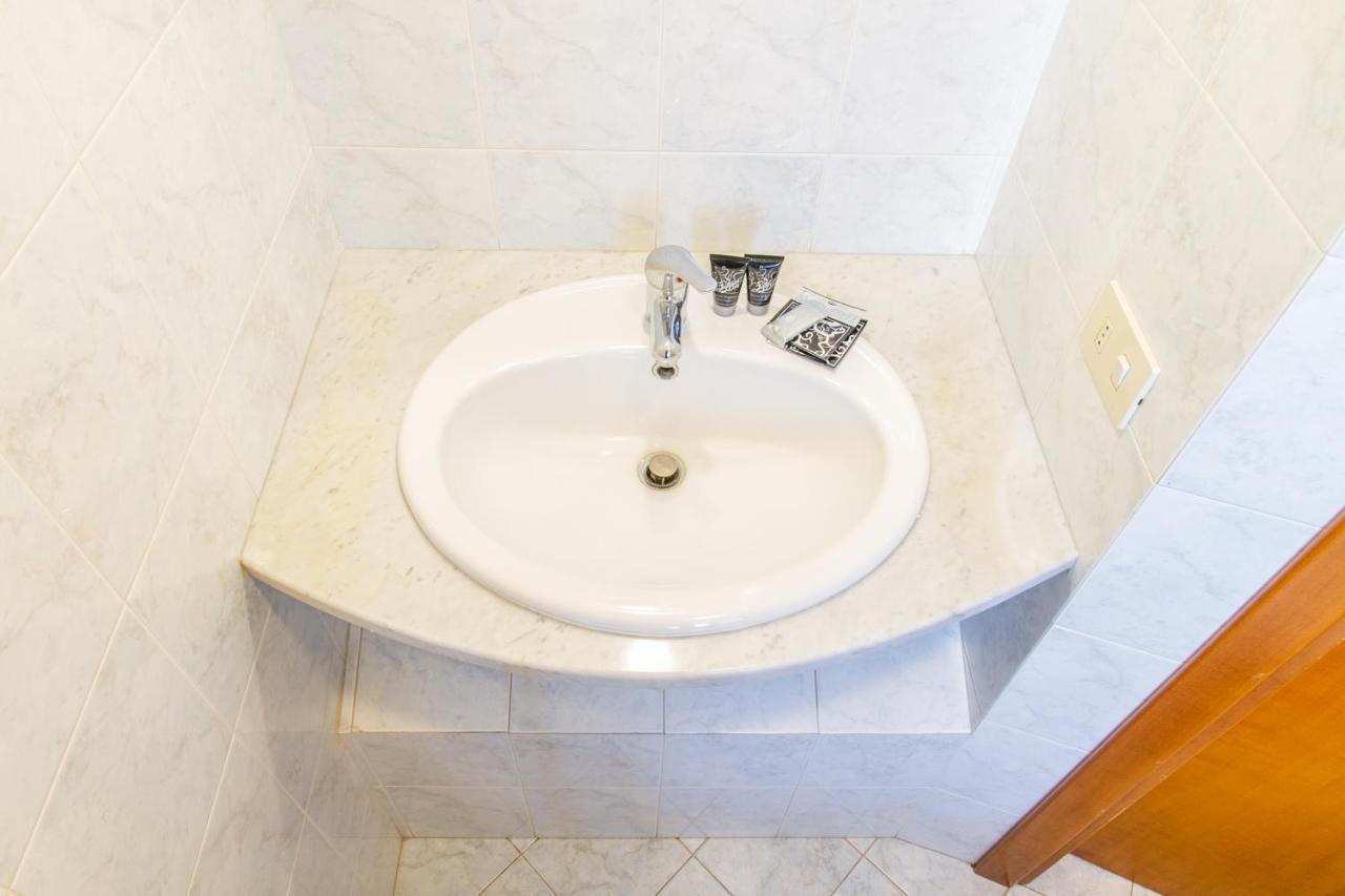 צ'פאלו 77 Rooms מראה חיצוני תמונה
